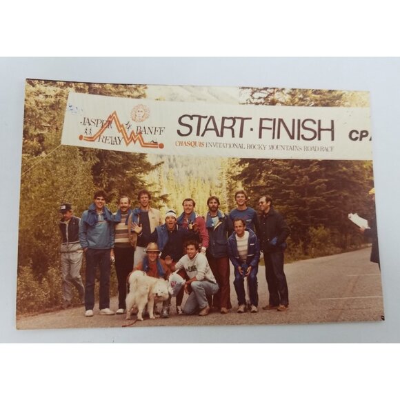 Jasper Banff Alberta Relay Race Photo Vintage Rocky Mountains Road Race Chasquis - Picture 2 of 6